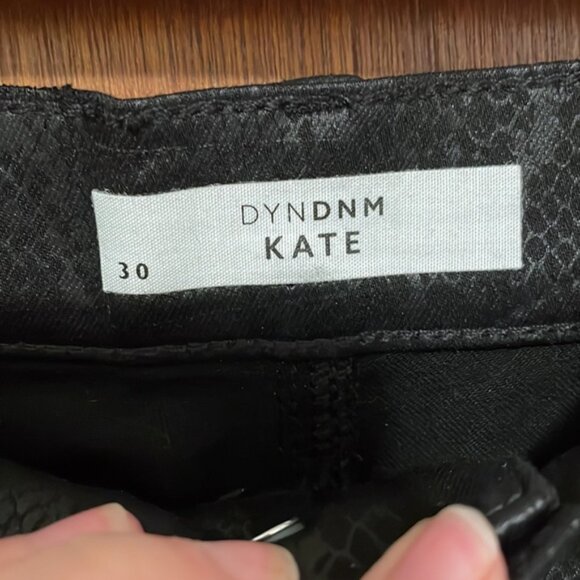 NWT Dynamite Kate Ultra High Rise Snakeskin Skinny Jeans - Picture 7 of 10